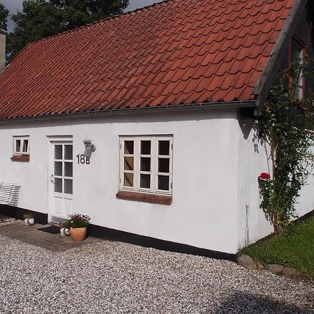 Bjaeldskovgaard Holiday House Funder Kirkeby Exteriör bild