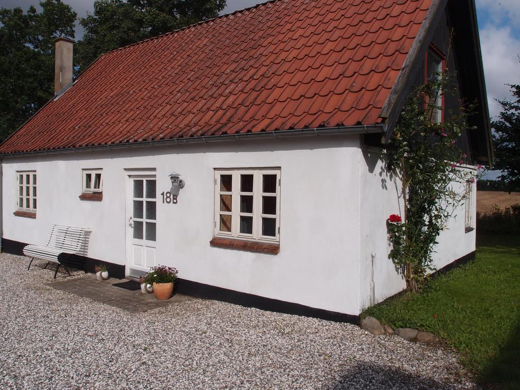 Bjaeldskovgaard Holiday House Funder Kirkeby Exteriör bild